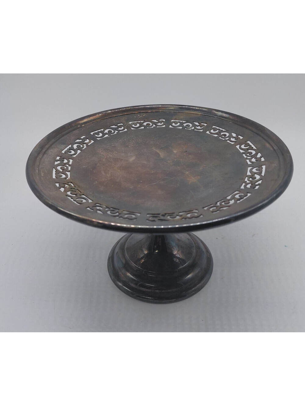 Vintage Holmes & Edwards Silverplate Pedestal Cake Stand Compote 9 Inch